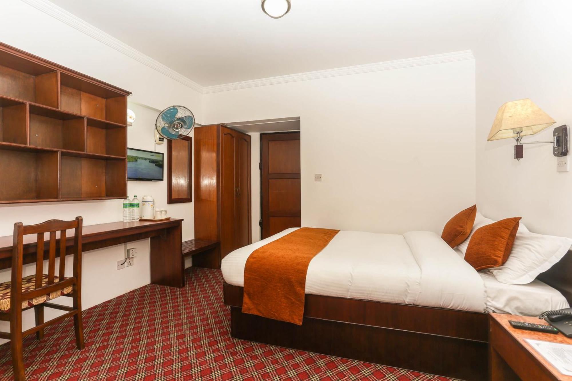 Fuji Hotel Kathmandu Esterno foto
