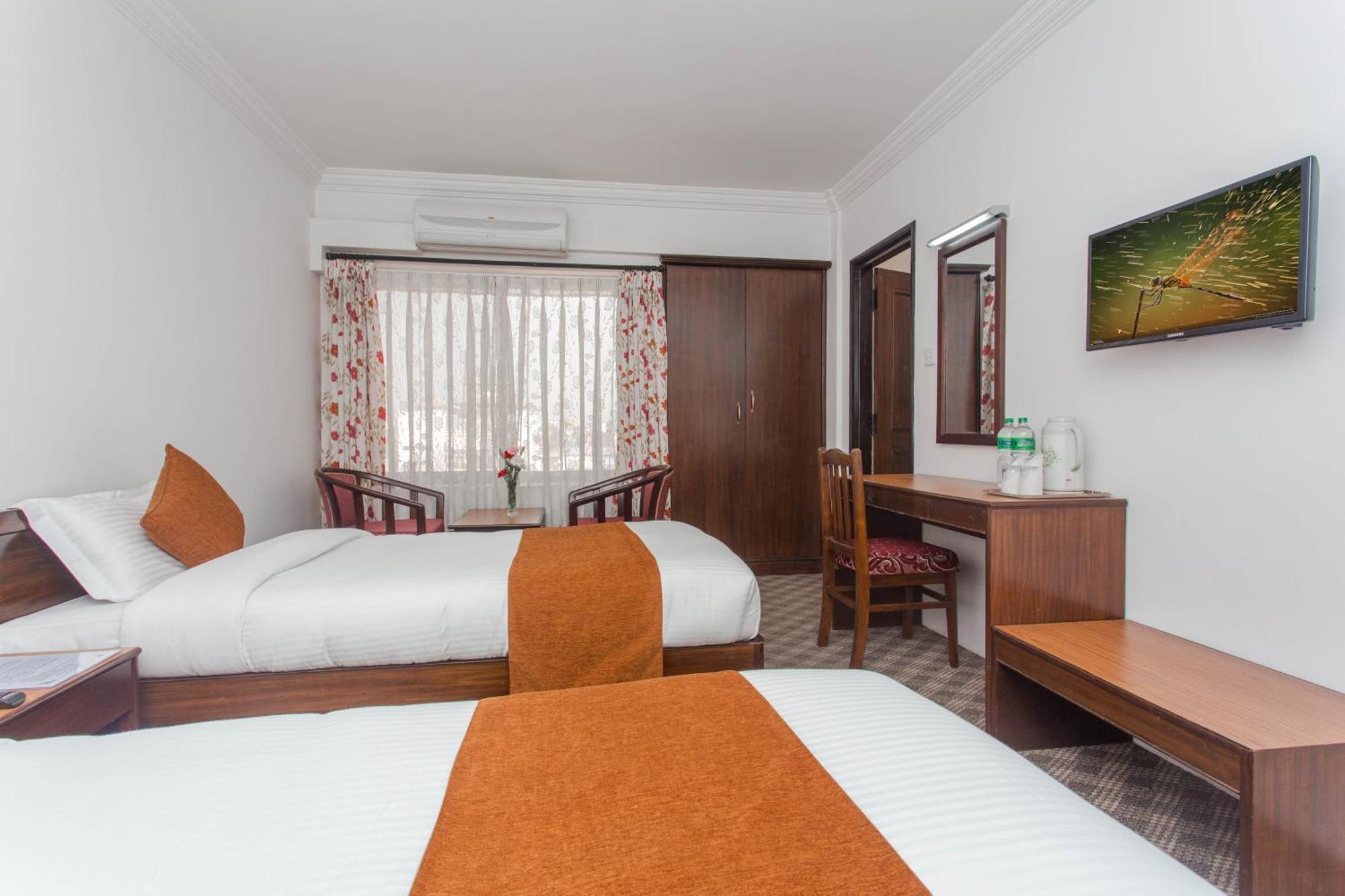 Fuji Hotel Kathmandu Esterno foto