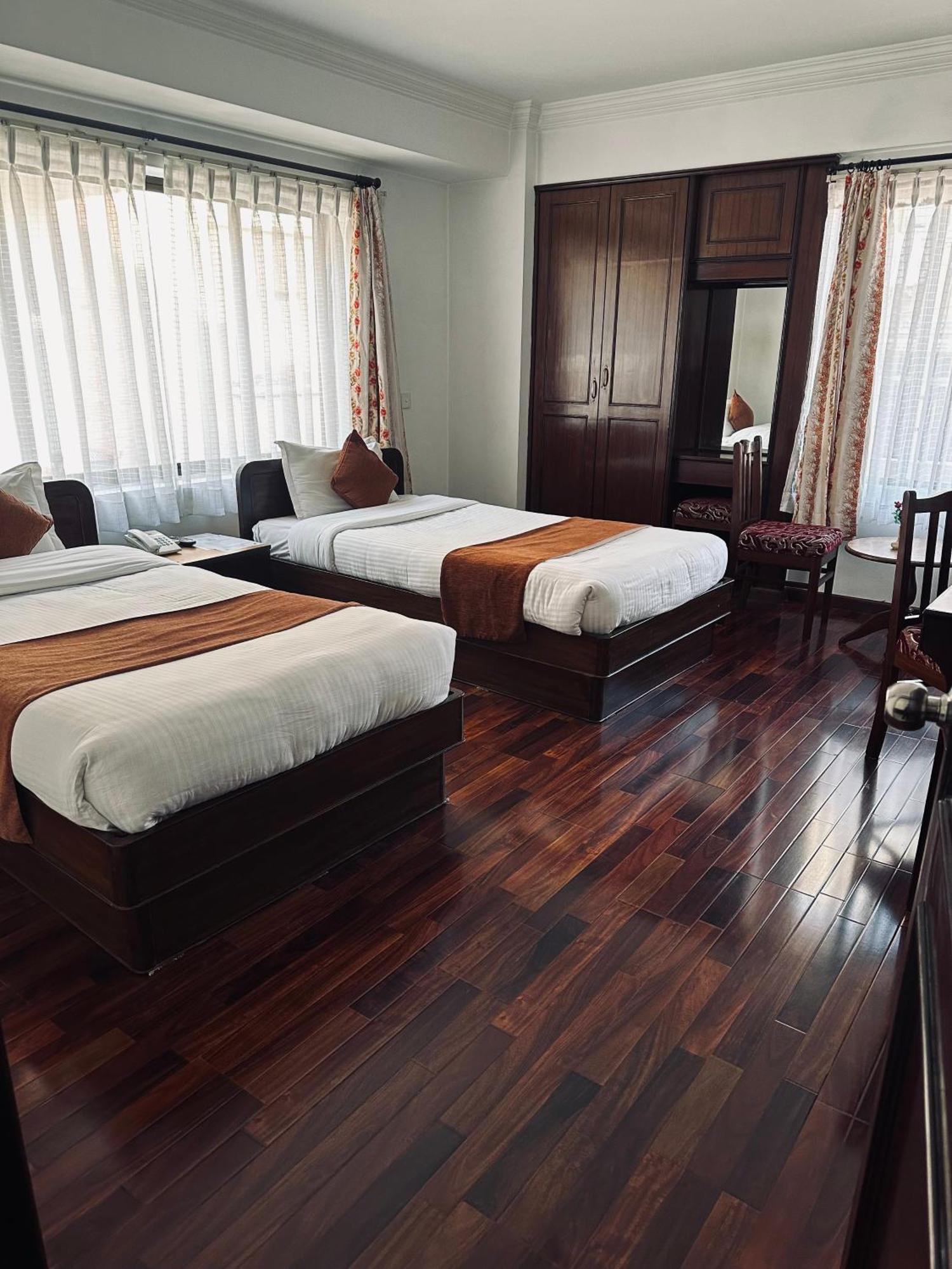 Fuji Hotel Kathmandu Esterno foto