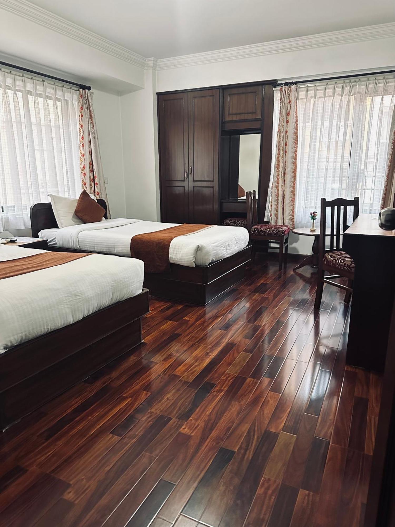 Fuji Hotel Kathmandu Esterno foto