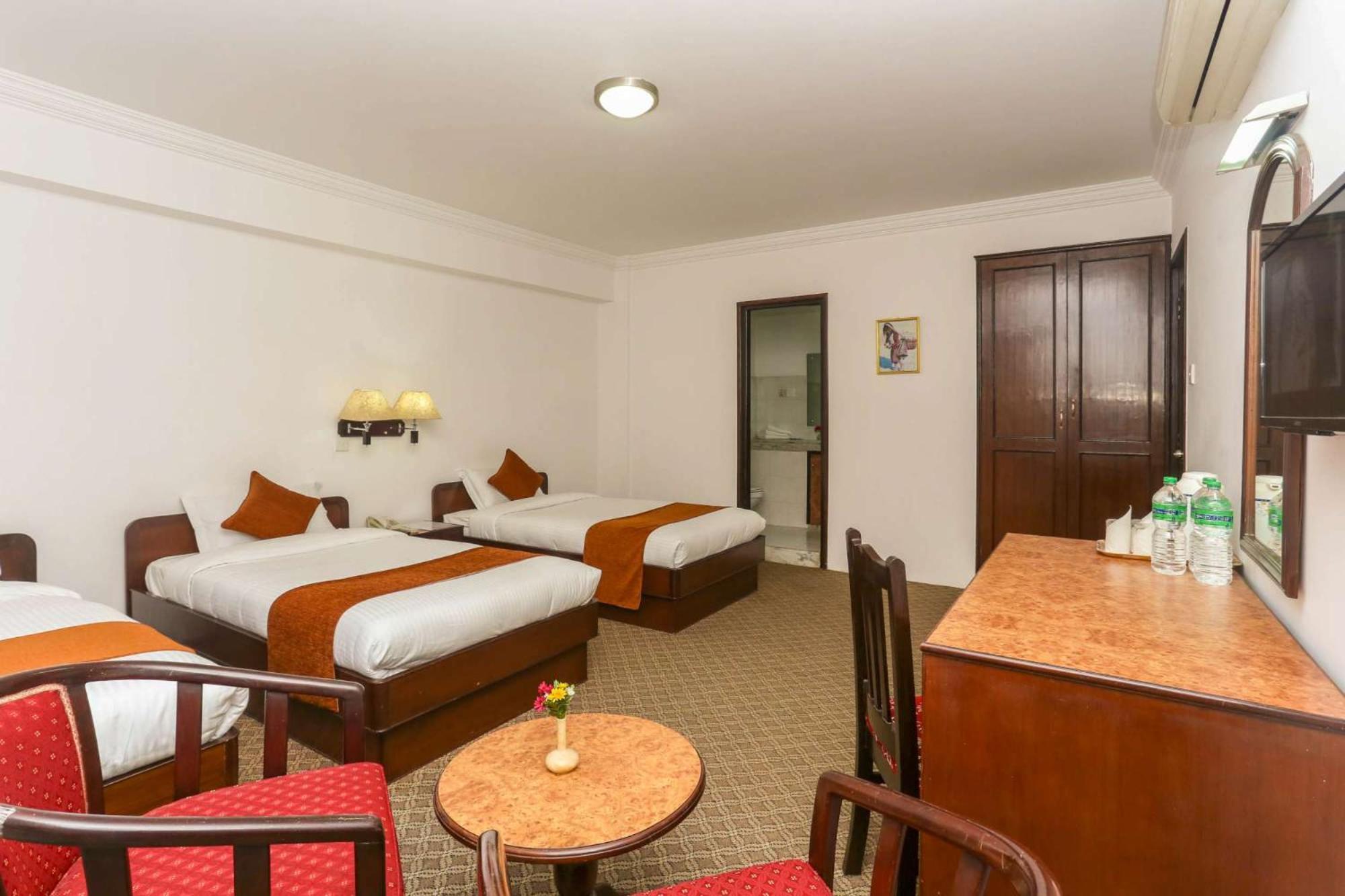 Fuji Hotel Kathmandu Esterno foto