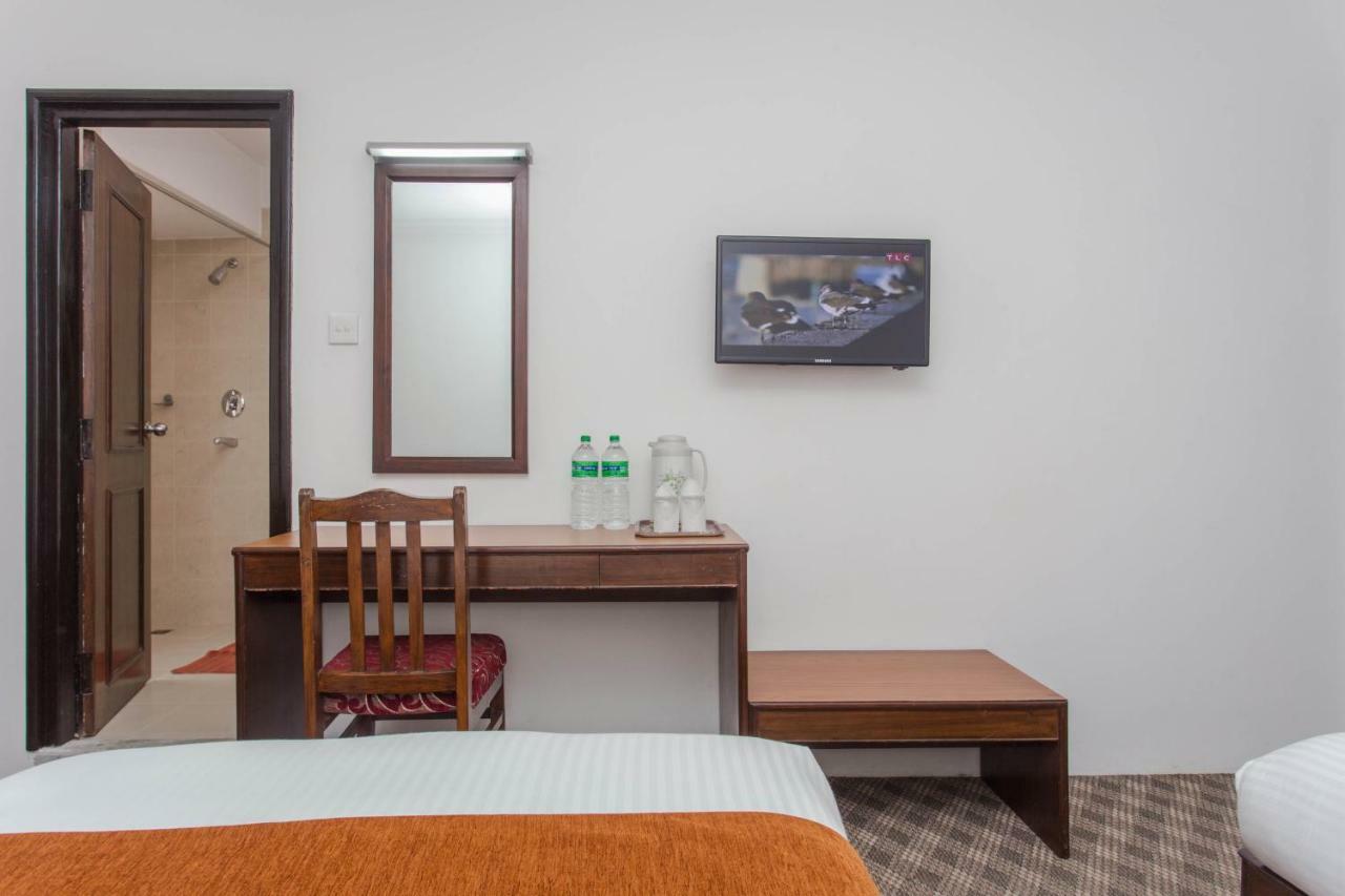 Fuji Hotel Kathmandu Esterno foto
